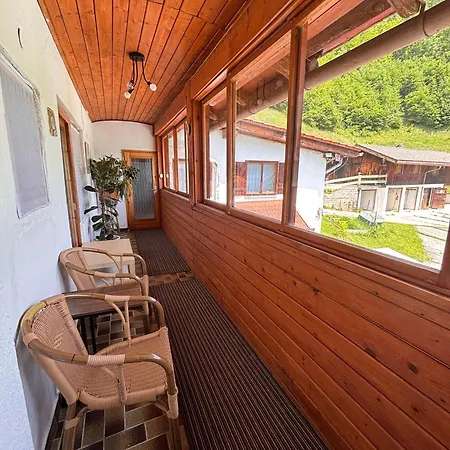 Haus Heinzen بيت ضيافة راماسو