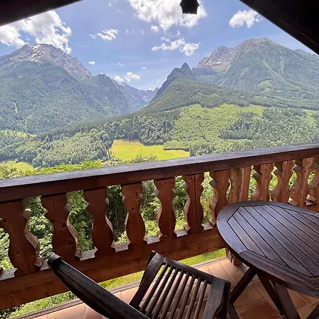 Haus Heinzen بيت ضيافة